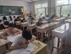 泰安成人考试现场